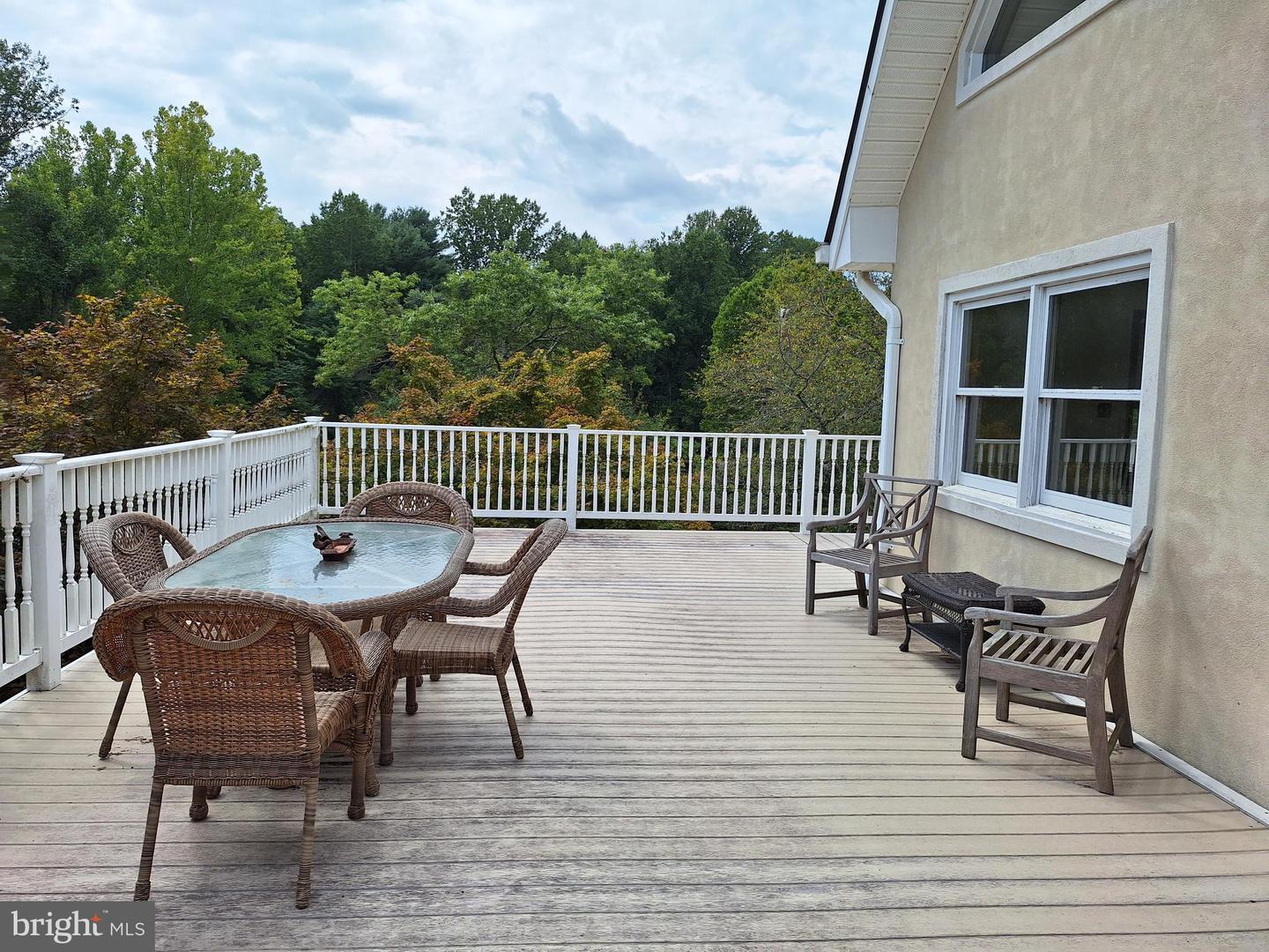 9078 Knoll Run Ln Property Photo 40
