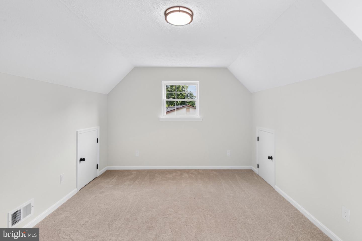 7130 Alleghany St Property Photo 15