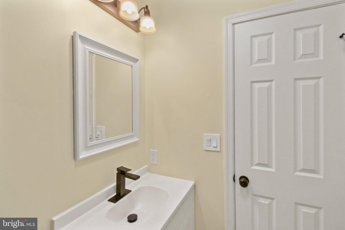 7130 Alleghany St Property Photo 21