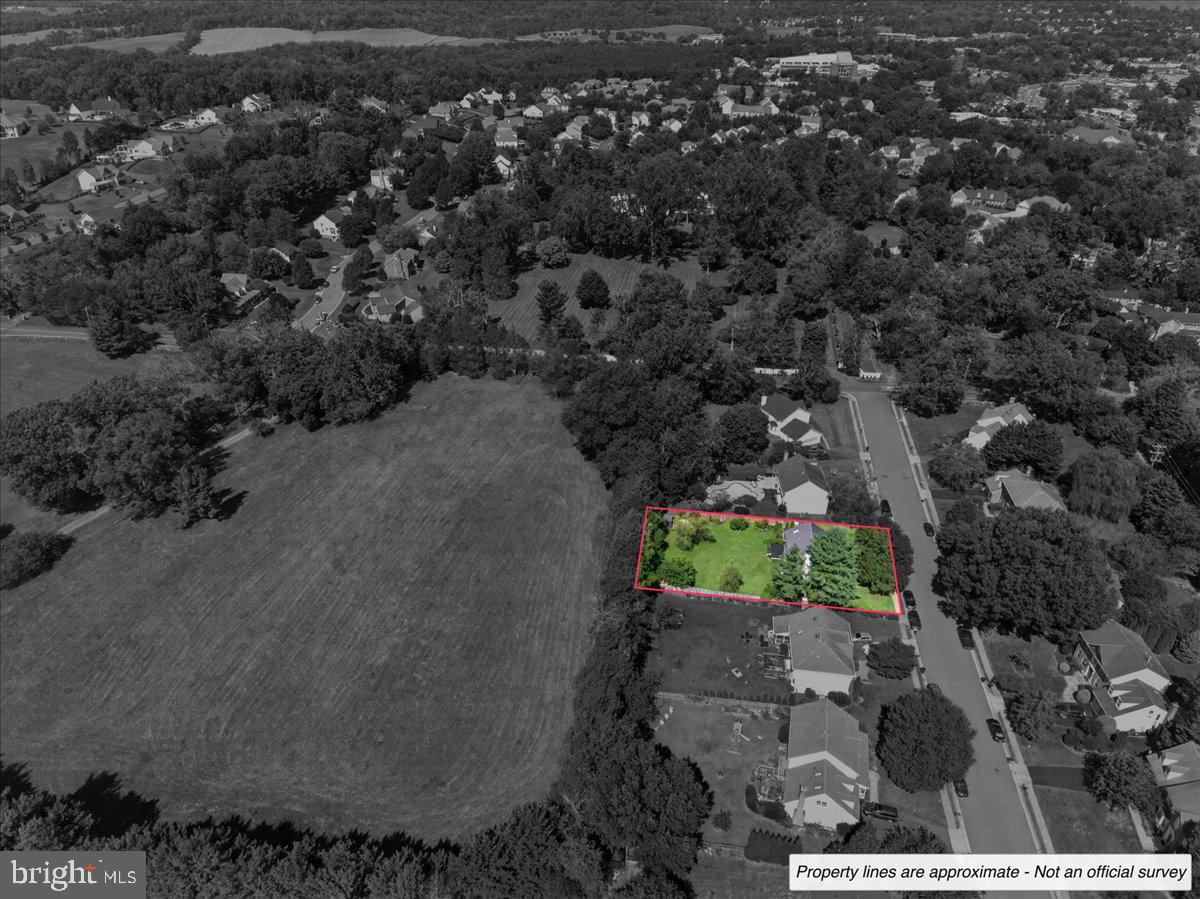 28 Brookshire Dr Property Photo 5