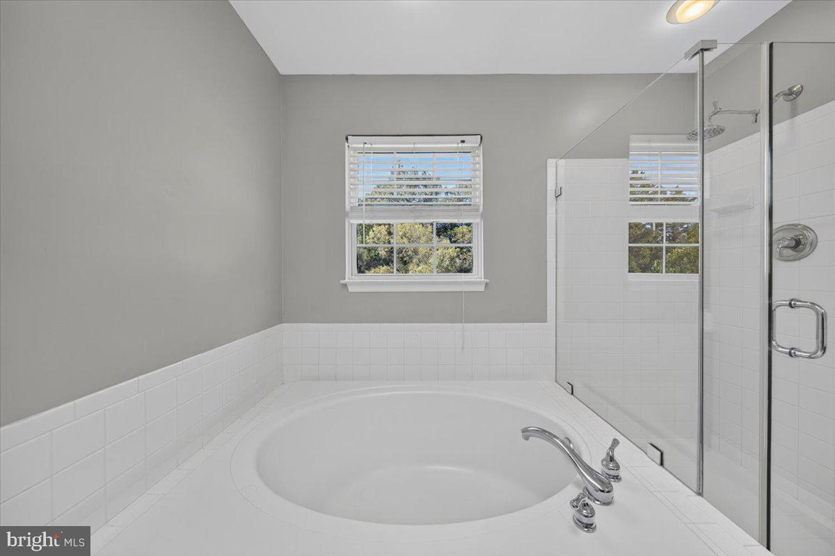28 Brookshire Dr Property Photo 38