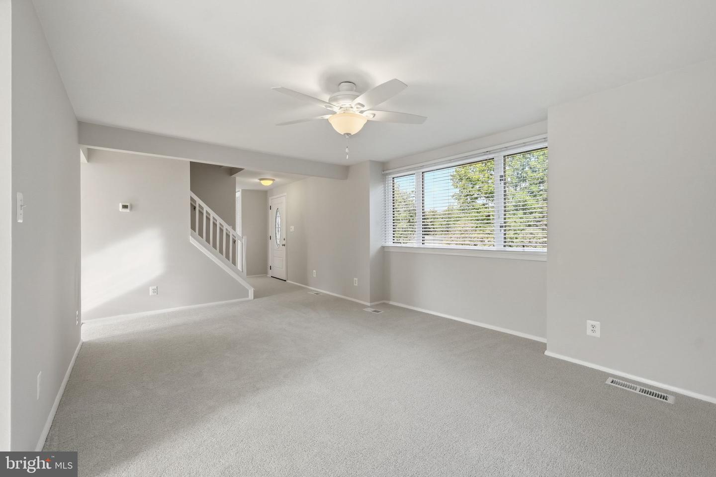 6412 Lancaster Property Photo 28