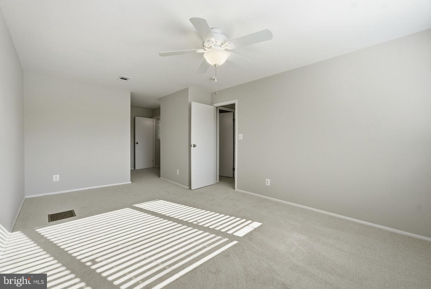 6412 Lancaster Property Photo 34