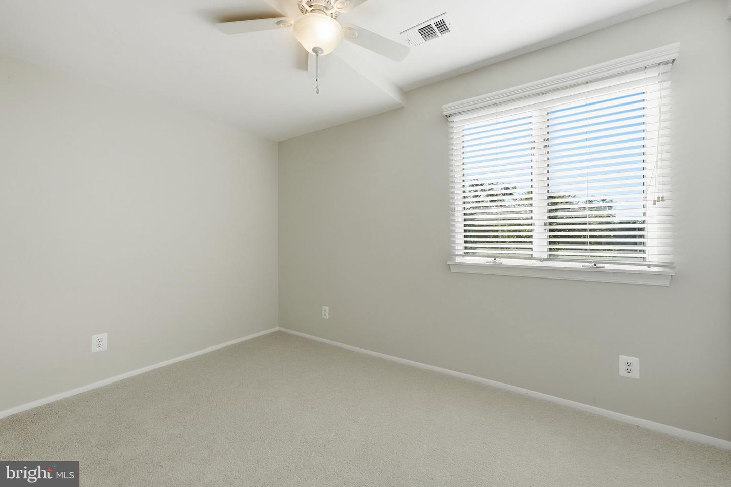 6412 Lancaster Property Photo 40
