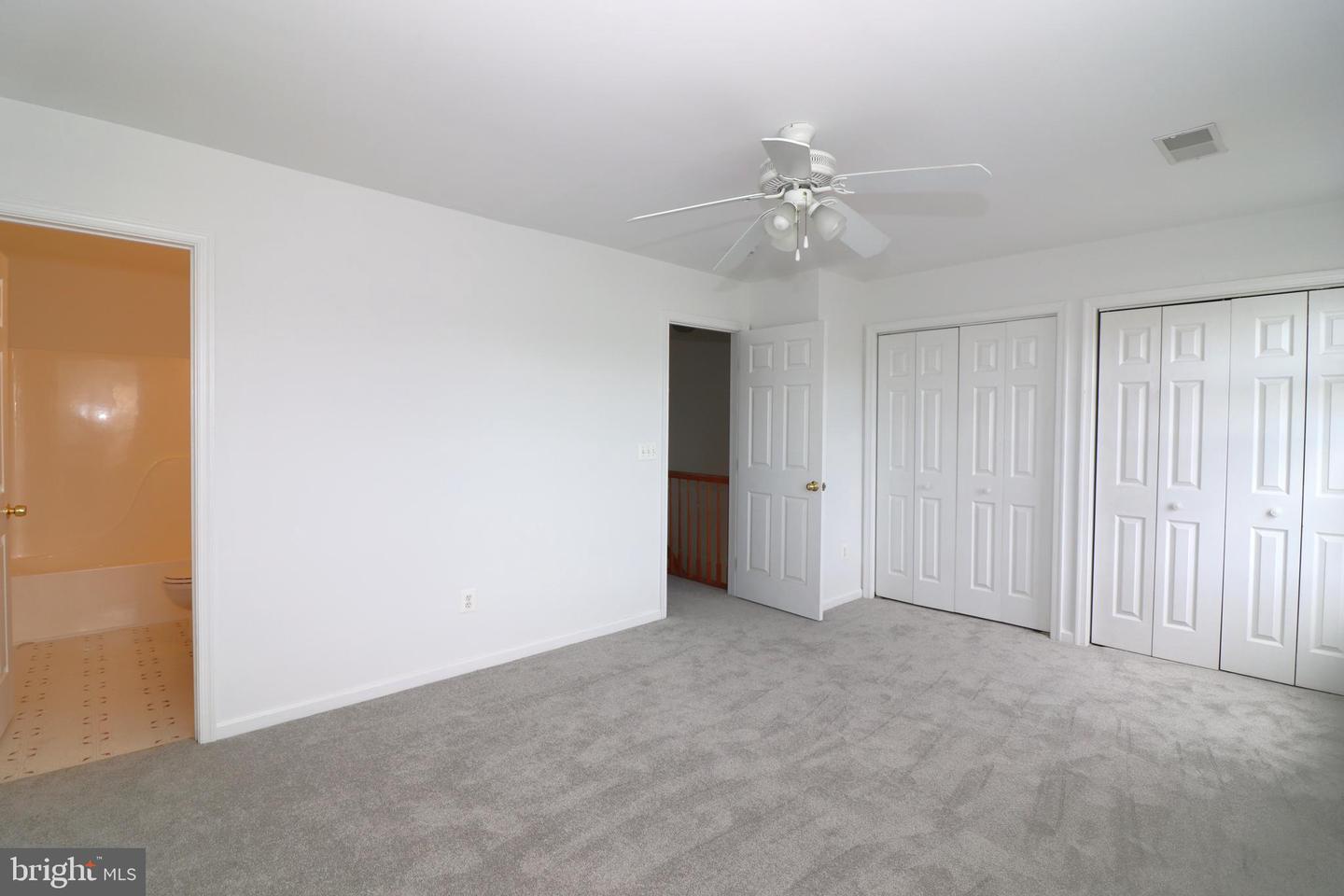 52 Quarterpole Ct Property Photo 24