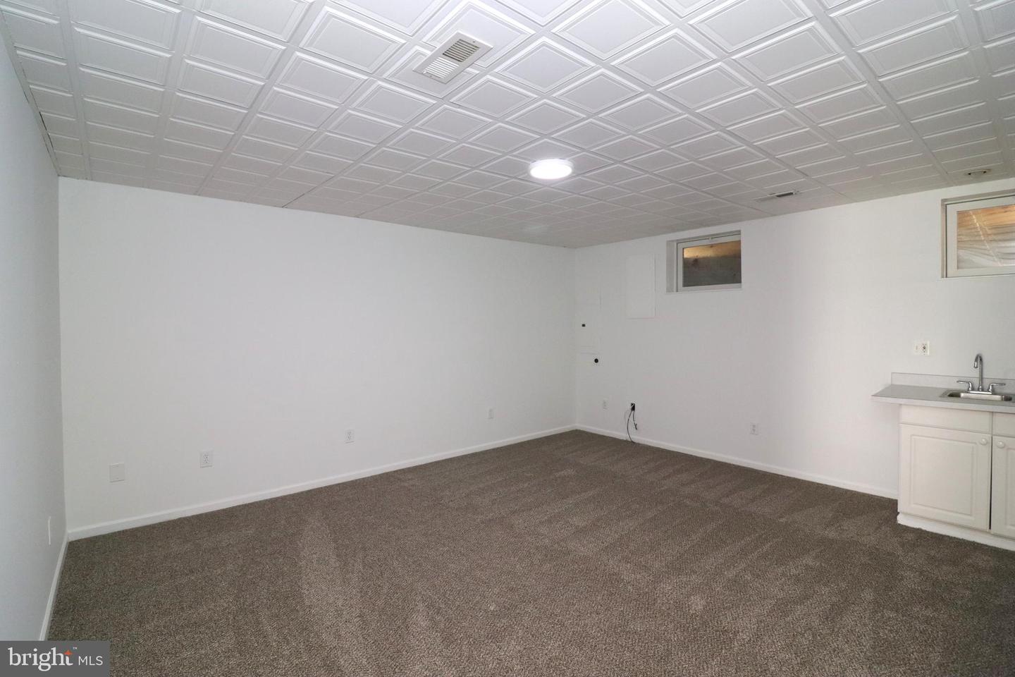 52 Quarterpole Ct Property Photo 26