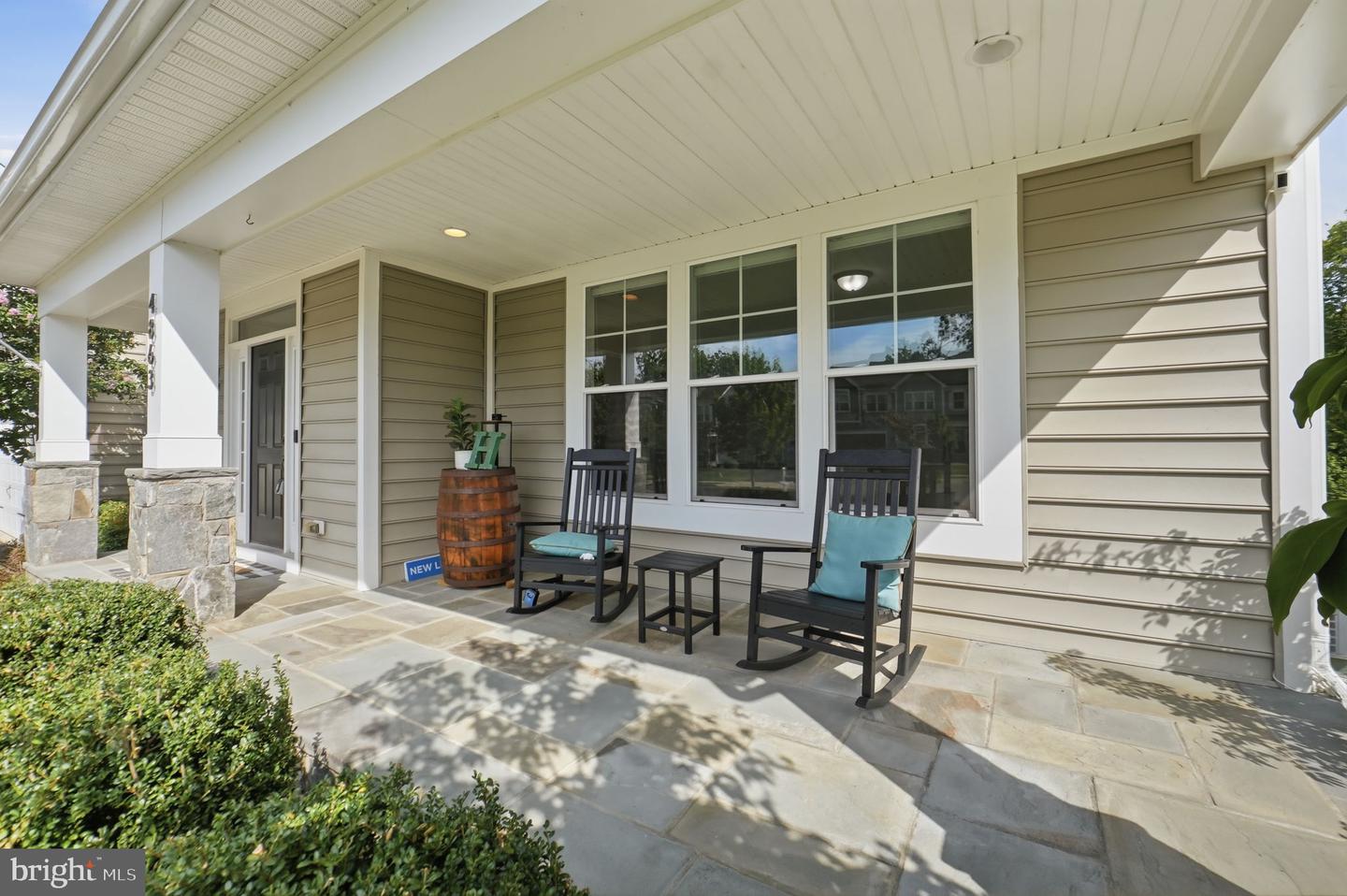 4863 Point Property Photo 10