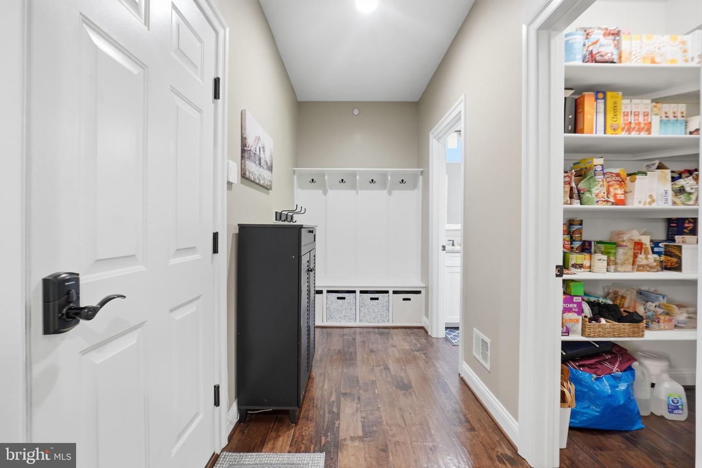 4863 Point Property Photo 17