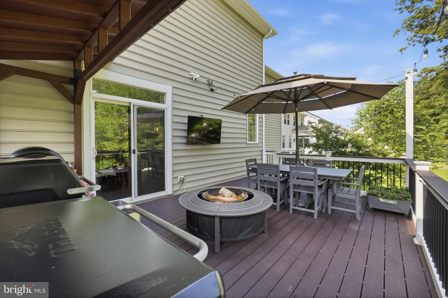 4863 Point Property Photo 24