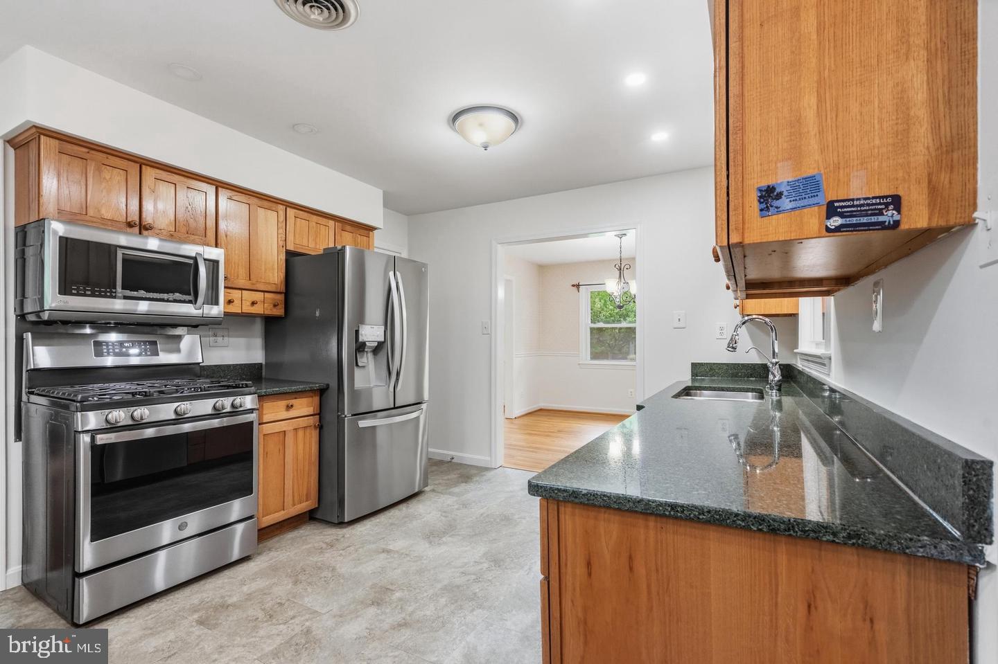 9808 Timber Hts Property Photo 17