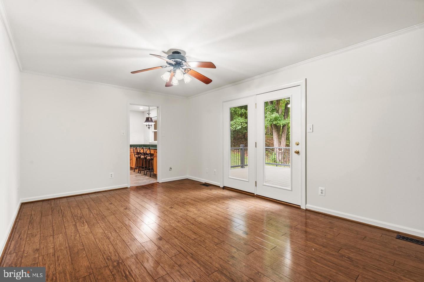 9808 Timber Hts Property Photo 18