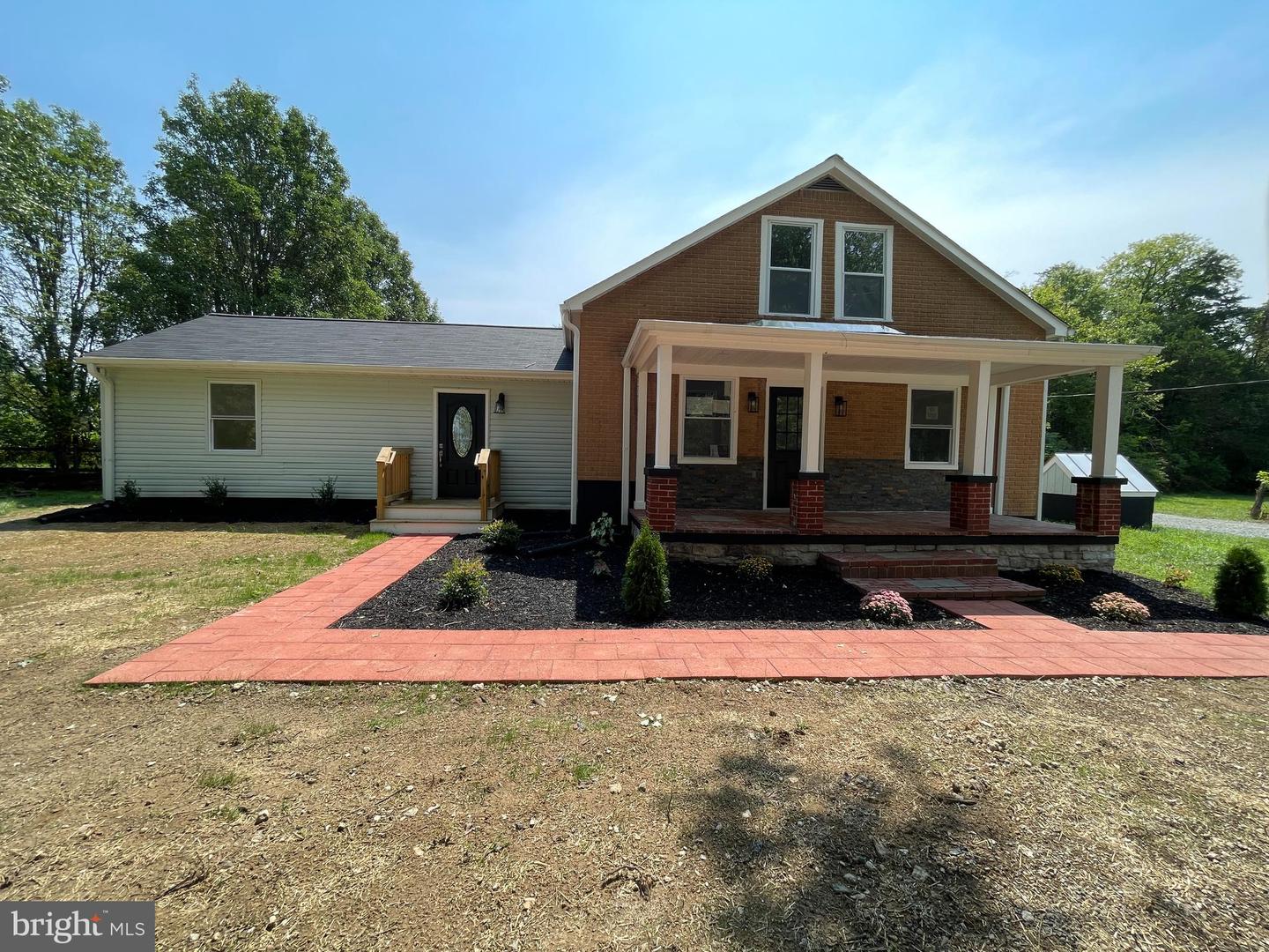 6740 Sumerduck Rd Property Photo 1