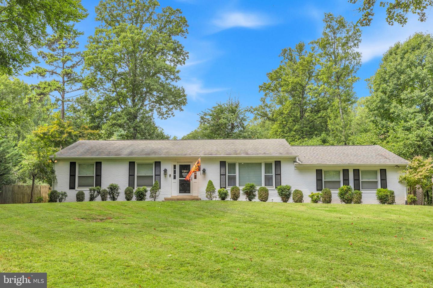 5238 Graystone Rd Property Photo 1