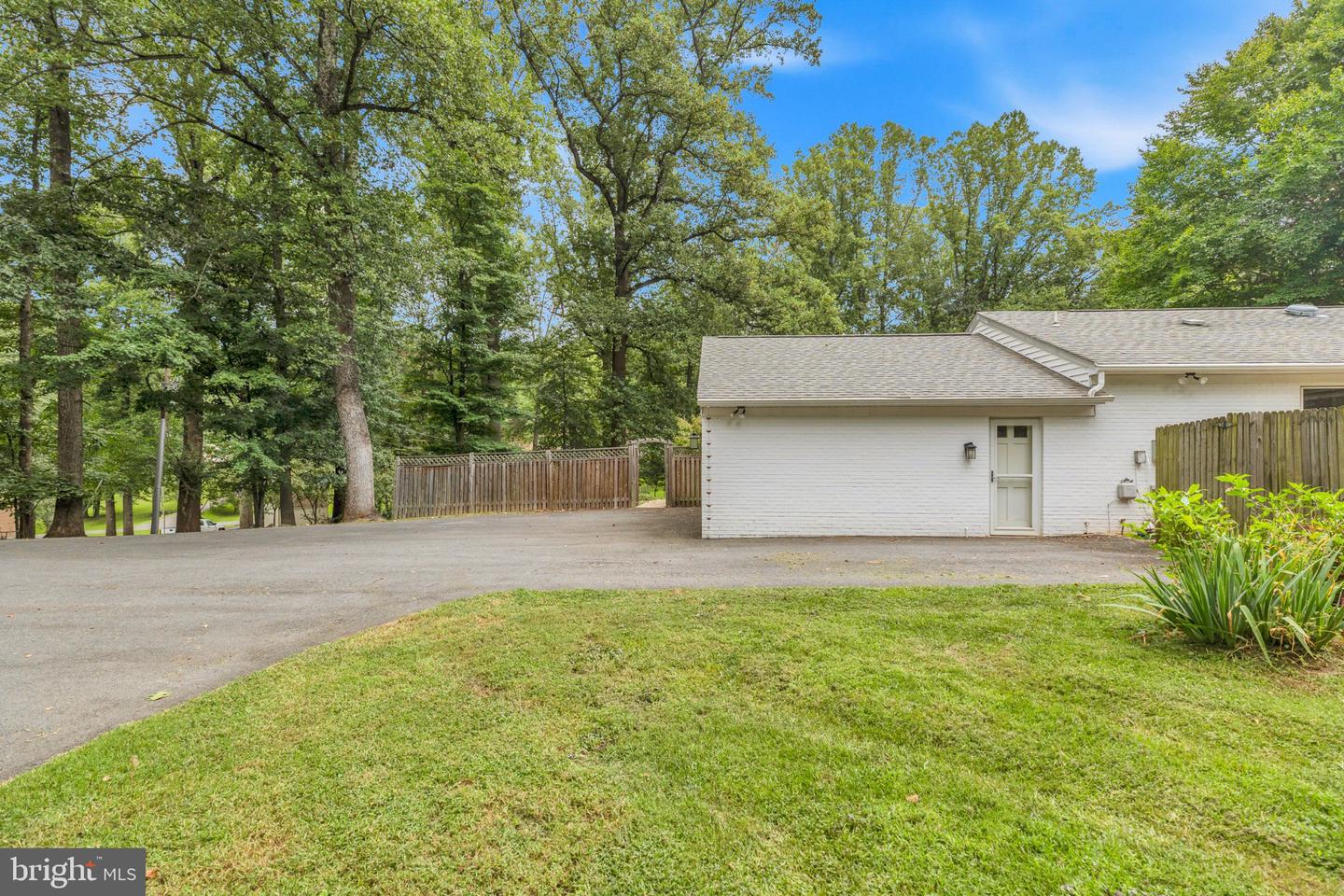 5238 Graystone Rd Property Photo 29