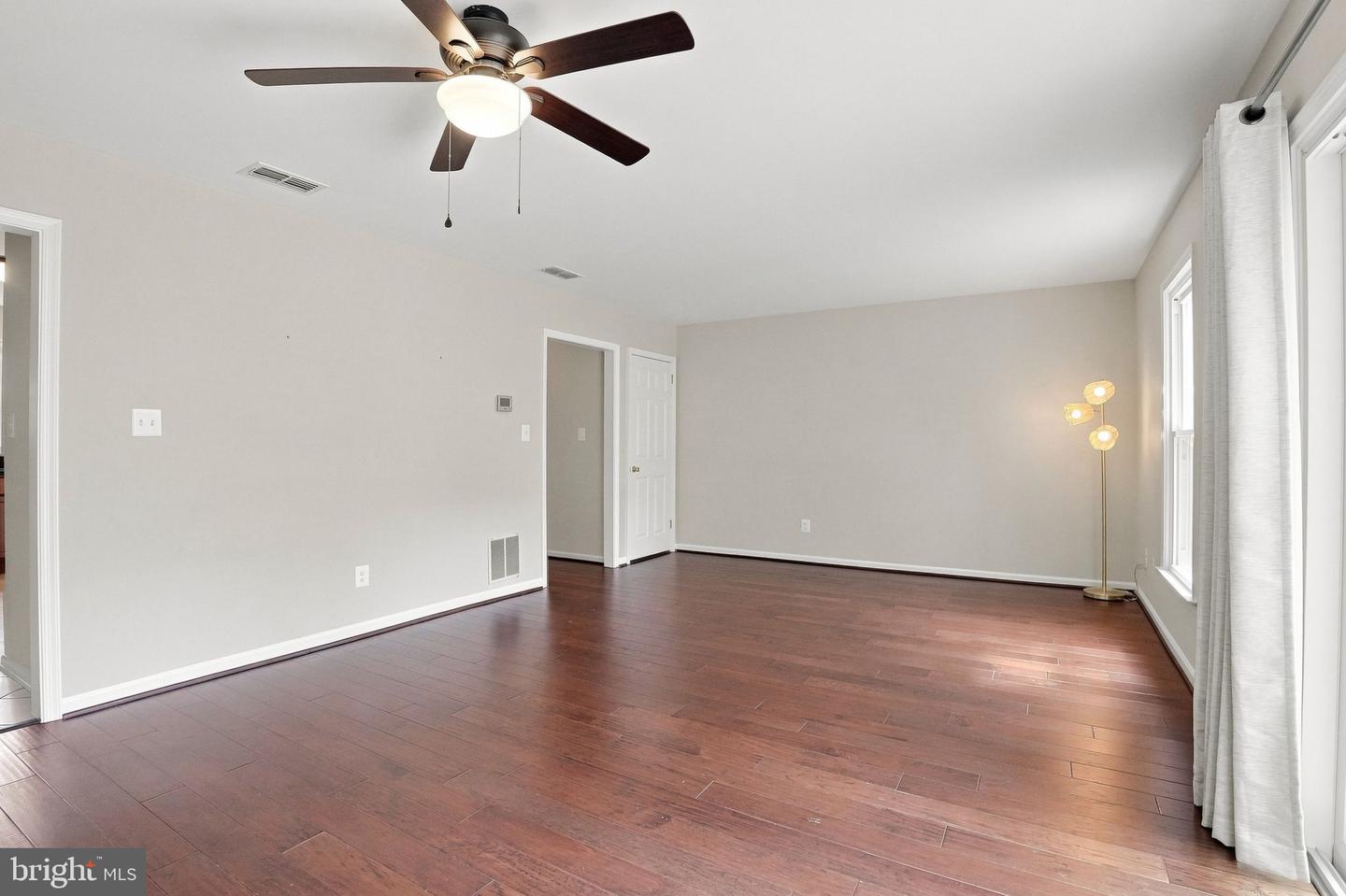 452 Denning Ct Property Photo 12
