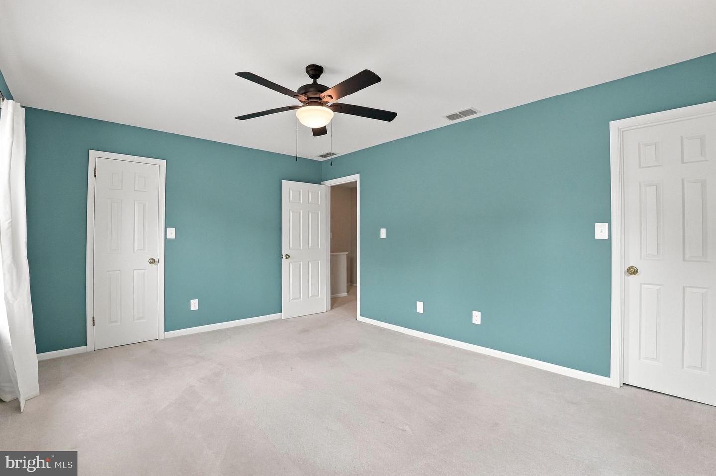 452 Denning Ct Property Photo 14
