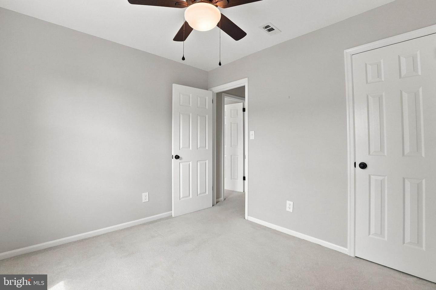 452 Denning Ct Property Photo 19