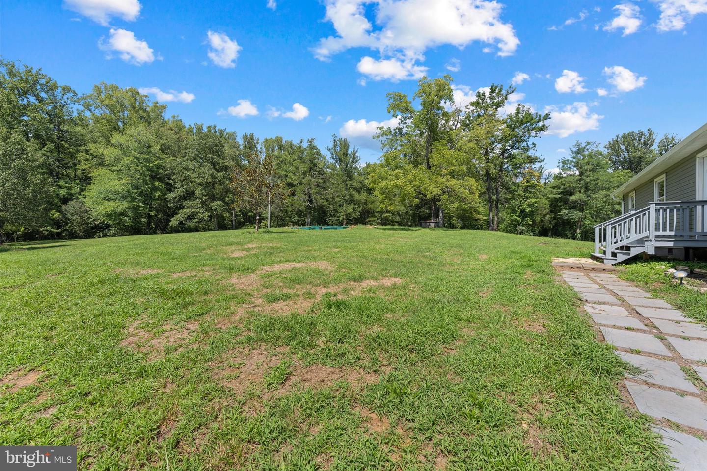 9359 Paradise Rd Property Photo 15