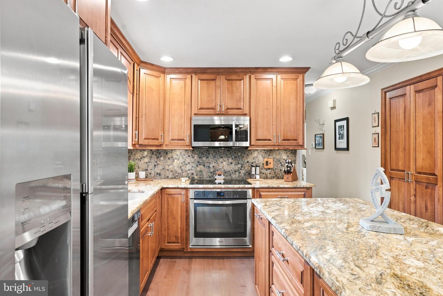 4327 S Starcrest Dr Property Photo 18