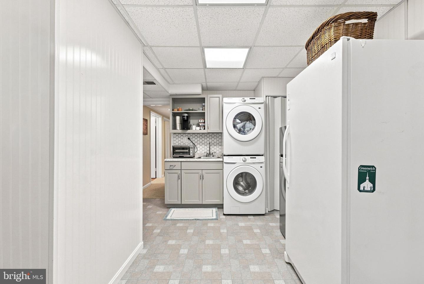 4327 S Starcrest Dr Property Photo 39