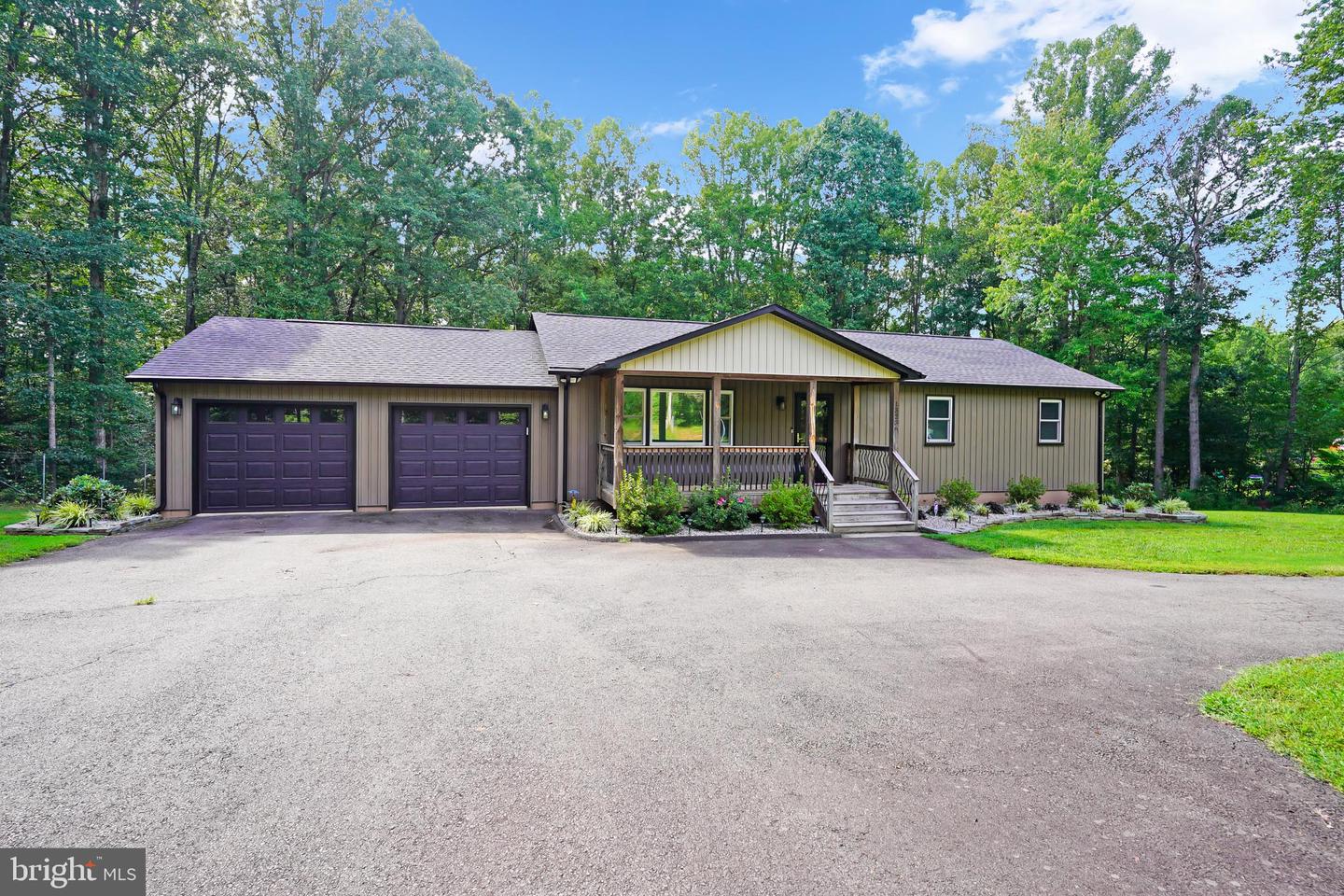 13236 Silver Hill Rd Property Photo 1