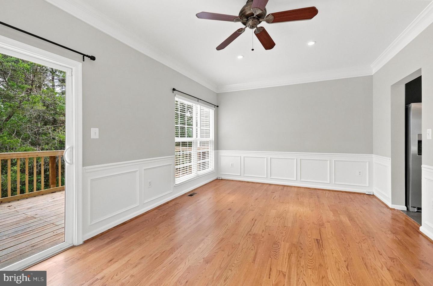 6145 Newton Ln Property Photo 11