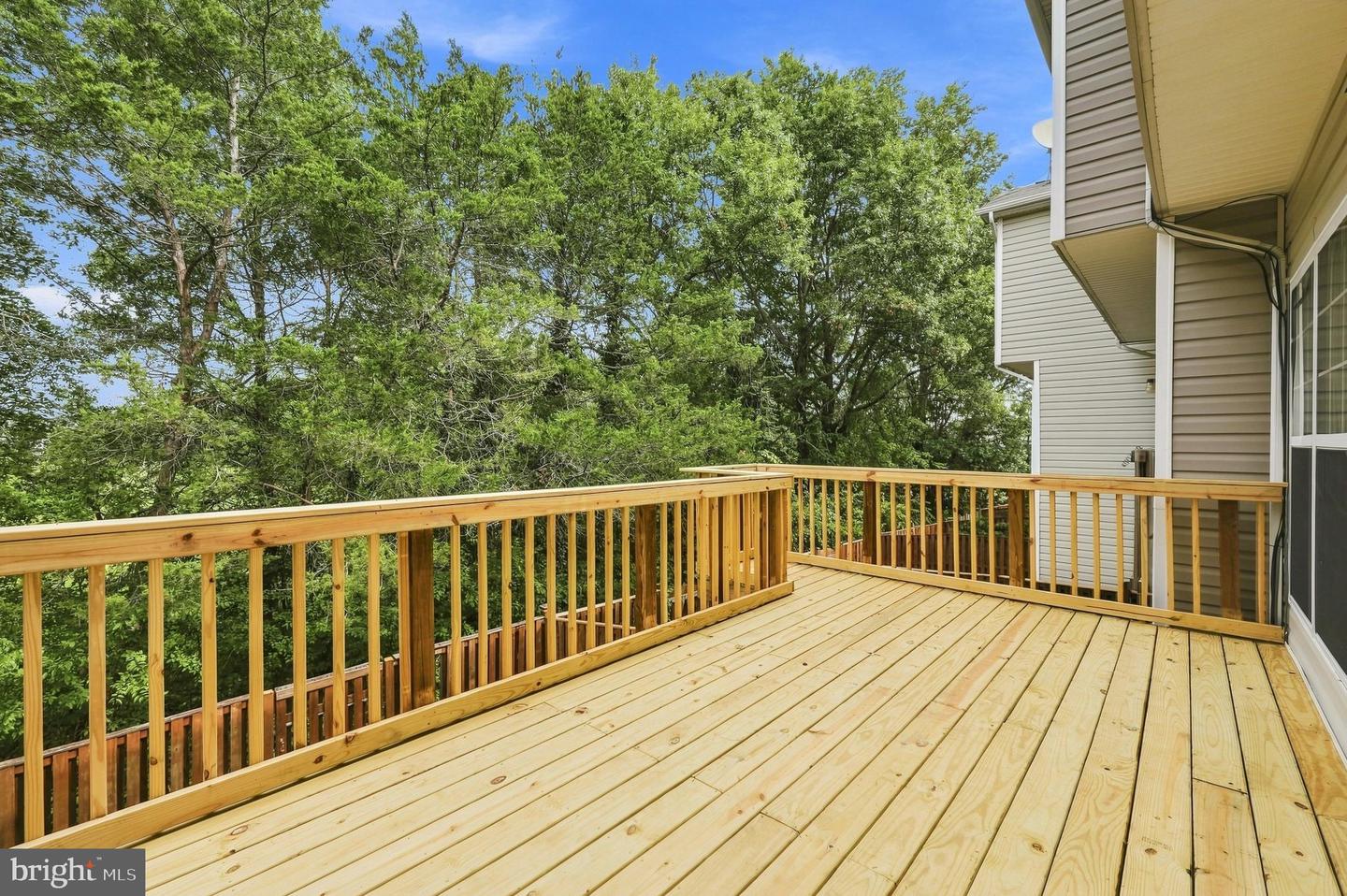 6145 Newton Ln Property Photo 13