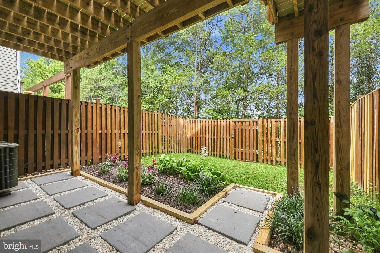 6145 Newton Ln Property Photo 39
