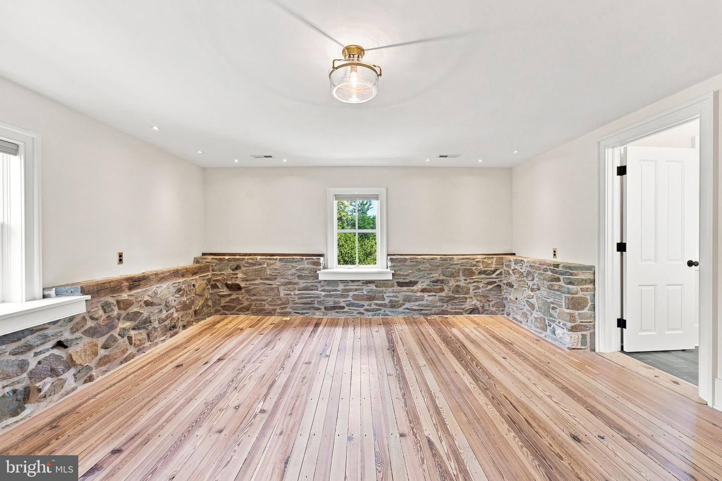 5519 Hopewell Rd Property Photo 65