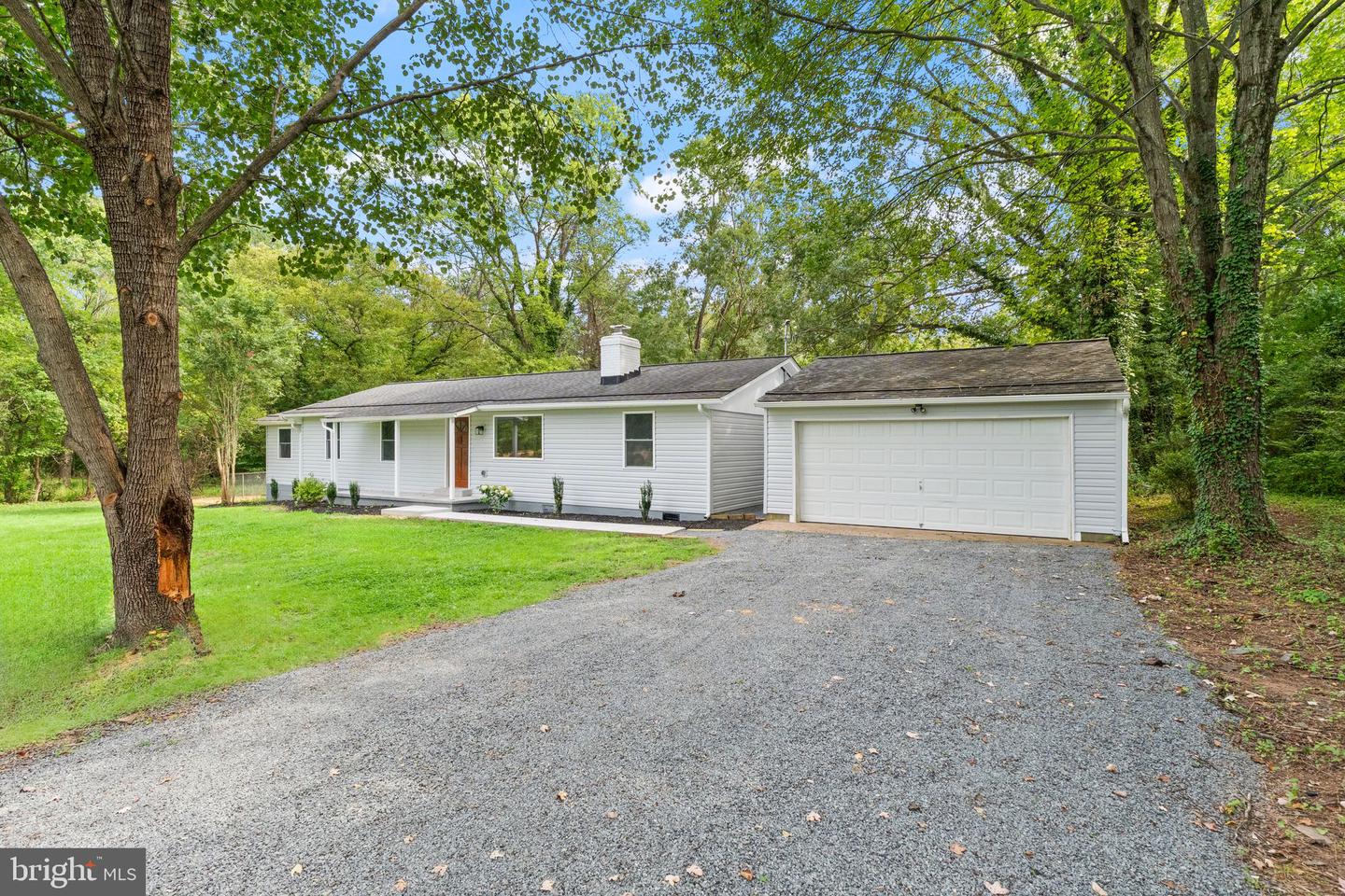 6343 Liberty Rd Property Photo 4
