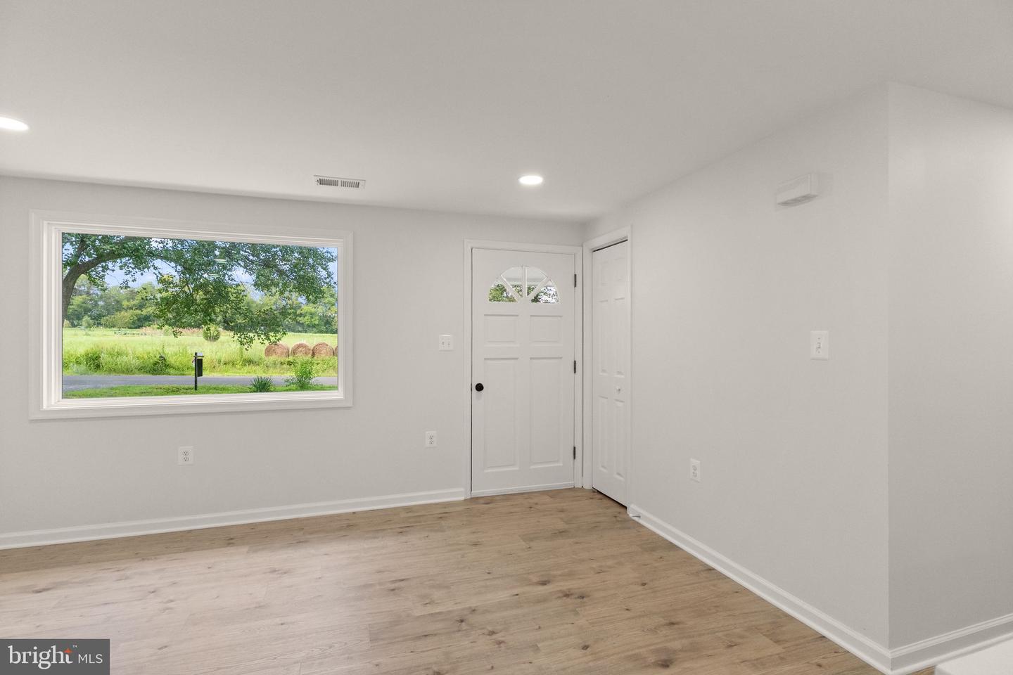 6343 Liberty Rd Property Photo 6