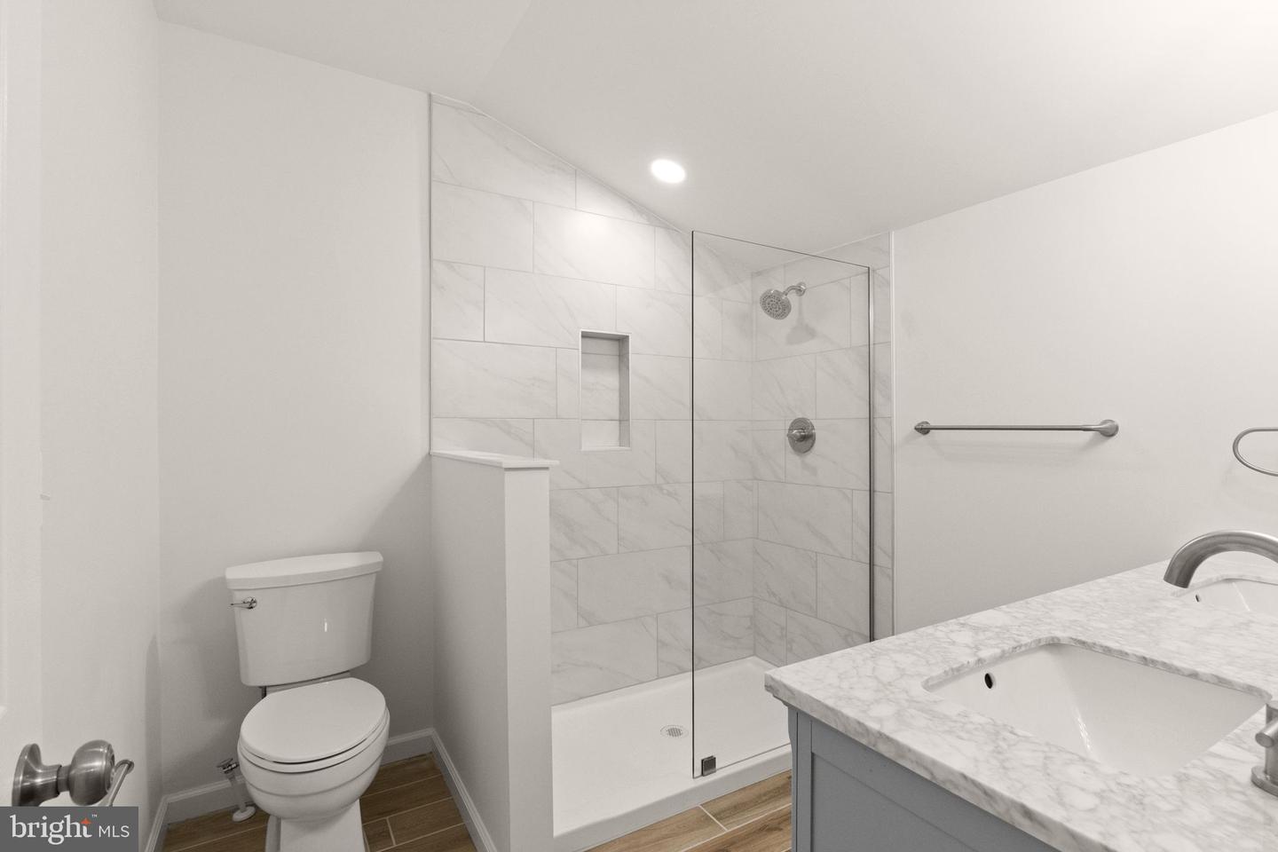 6343 Liberty Rd Property Photo 19