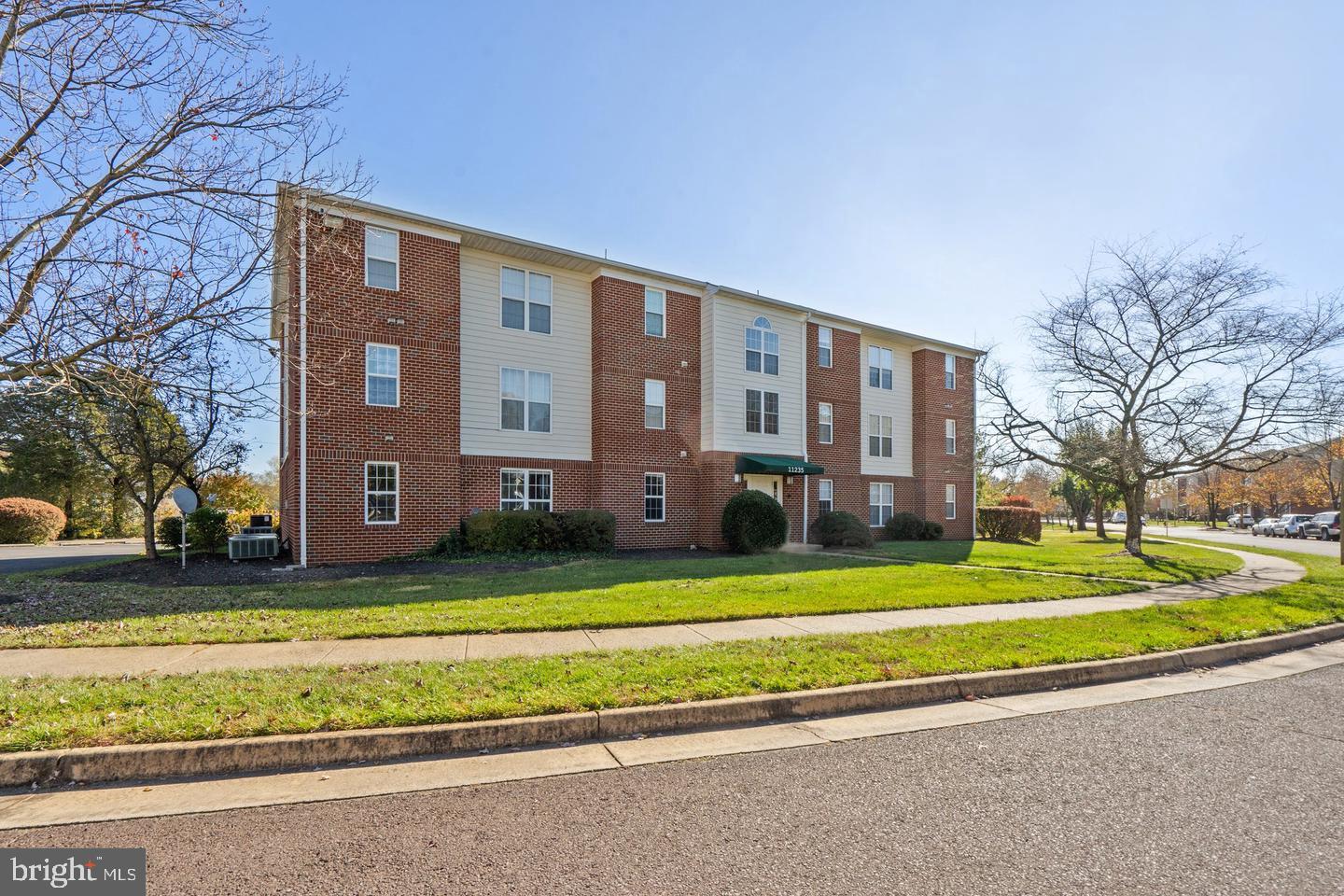 11235 Torrie Way #g Property Photo 1