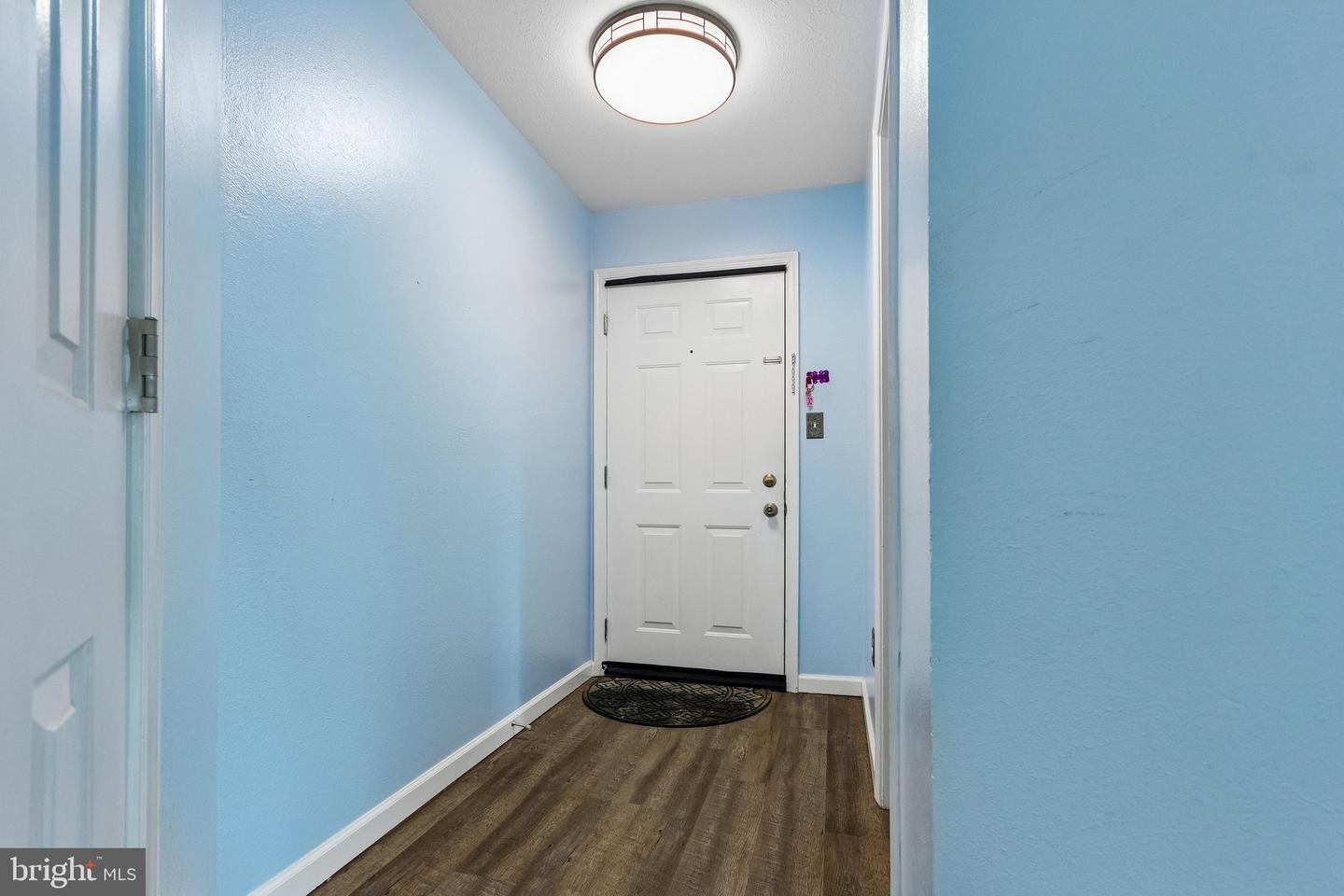 11235 Torrie Way #g Property Photo 4