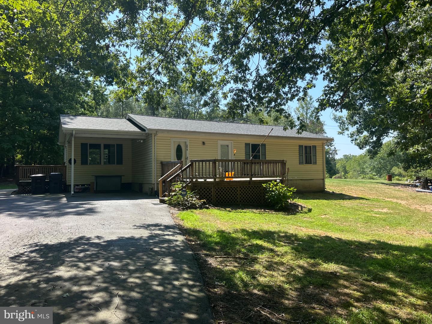 5619 COURTNEYS CORNER RD