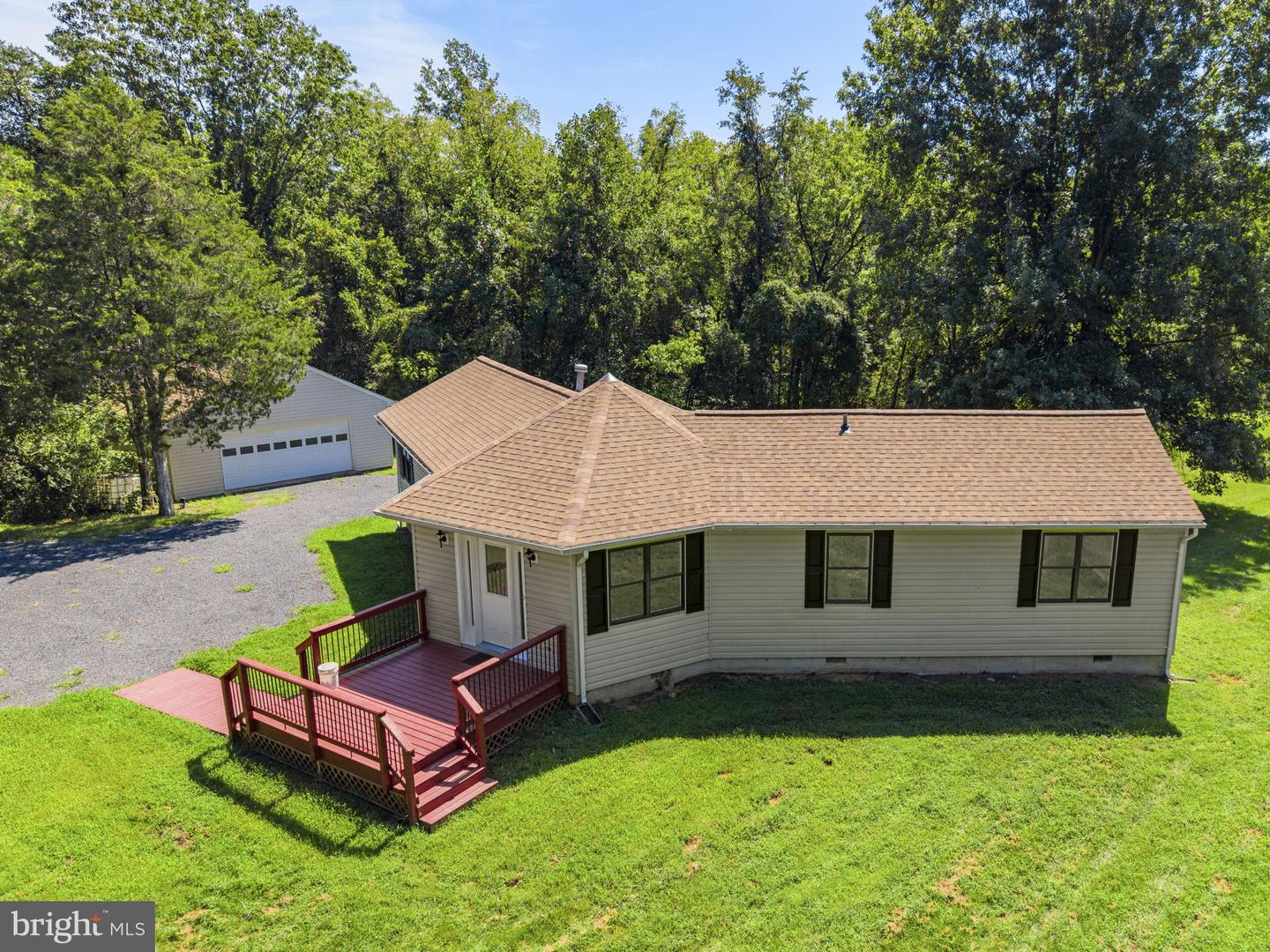 8265 Opal Rd Property Photo 1