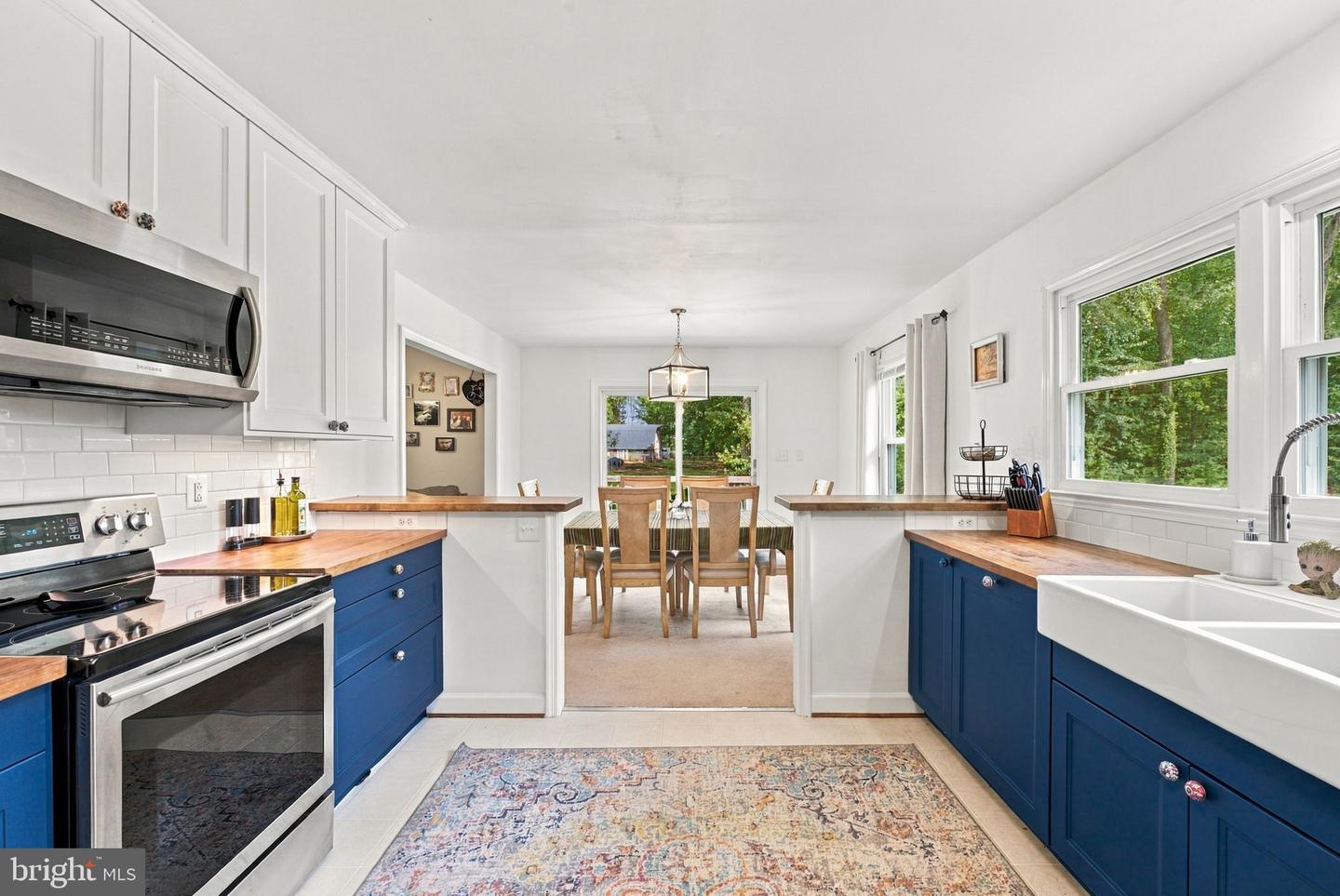 5483 Beach Rd Property Photo 13