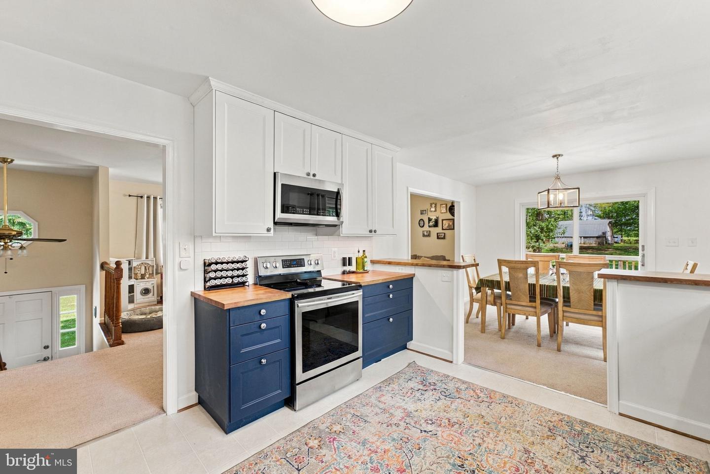 5483 Beach Rd Property Photo 16