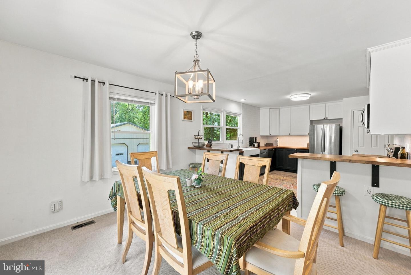 5483 Beach Rd Property Photo 22