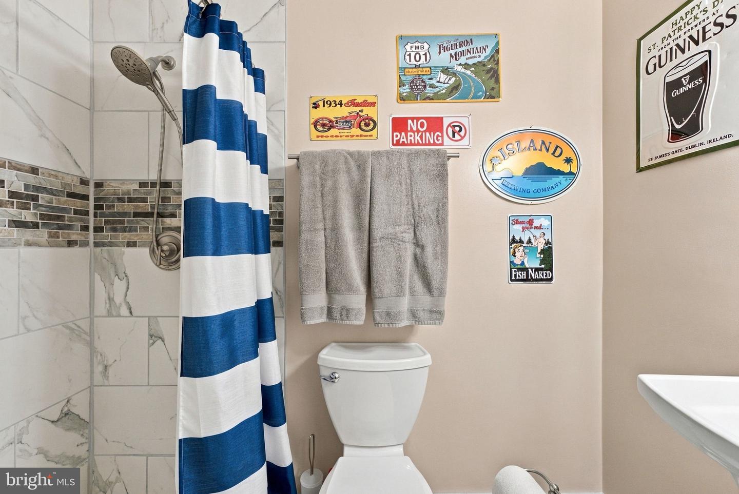 5483 Beach Rd Property Photo 34