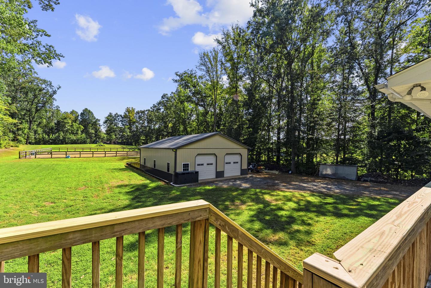 5483 Beach Rd Property Photo 53