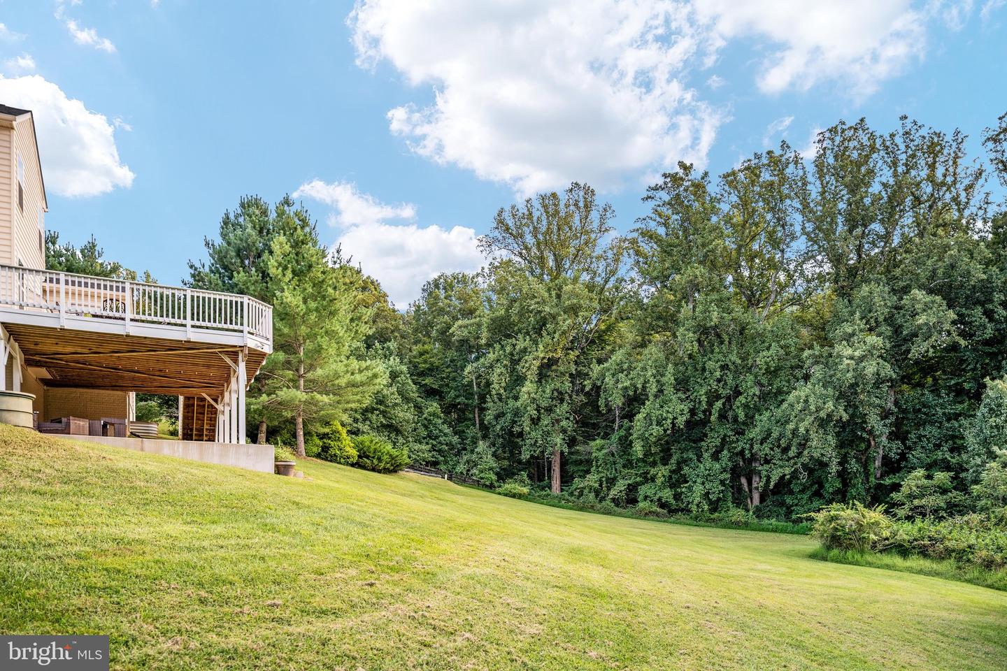 8091 Side Hill Dr Property Photo 43