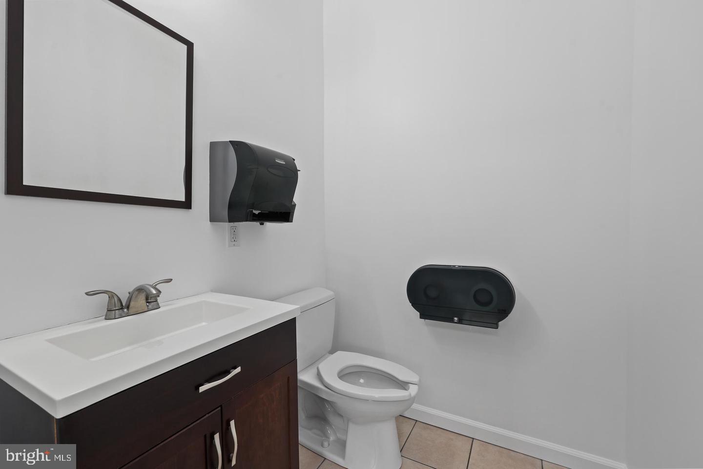 578 Waterloo Rd #1b Property Photo 25