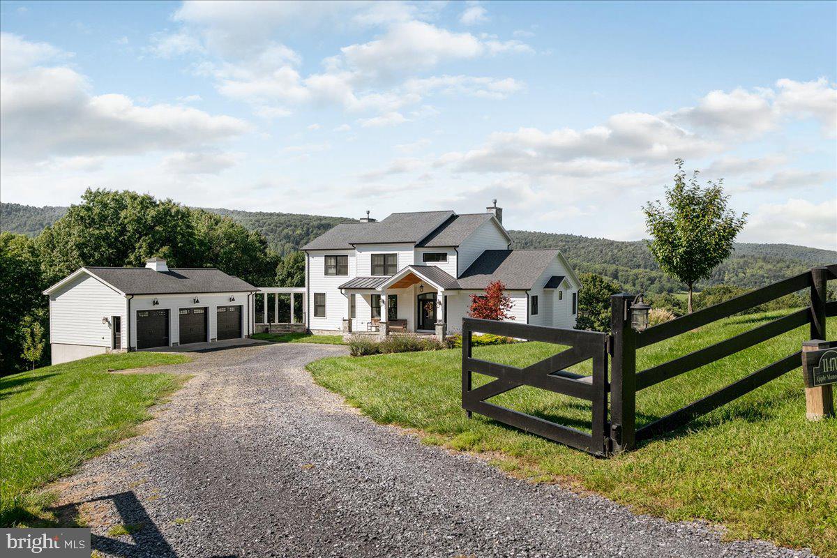 11470 Apple Manor Rd Property Photo 1