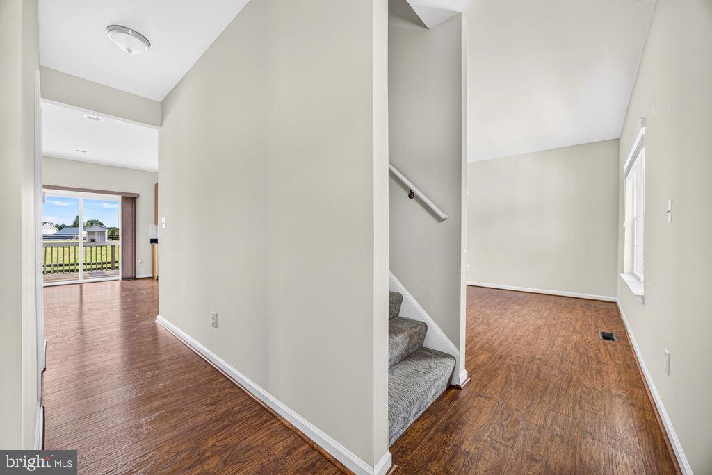 1234 Cadence Way Property Photo 8