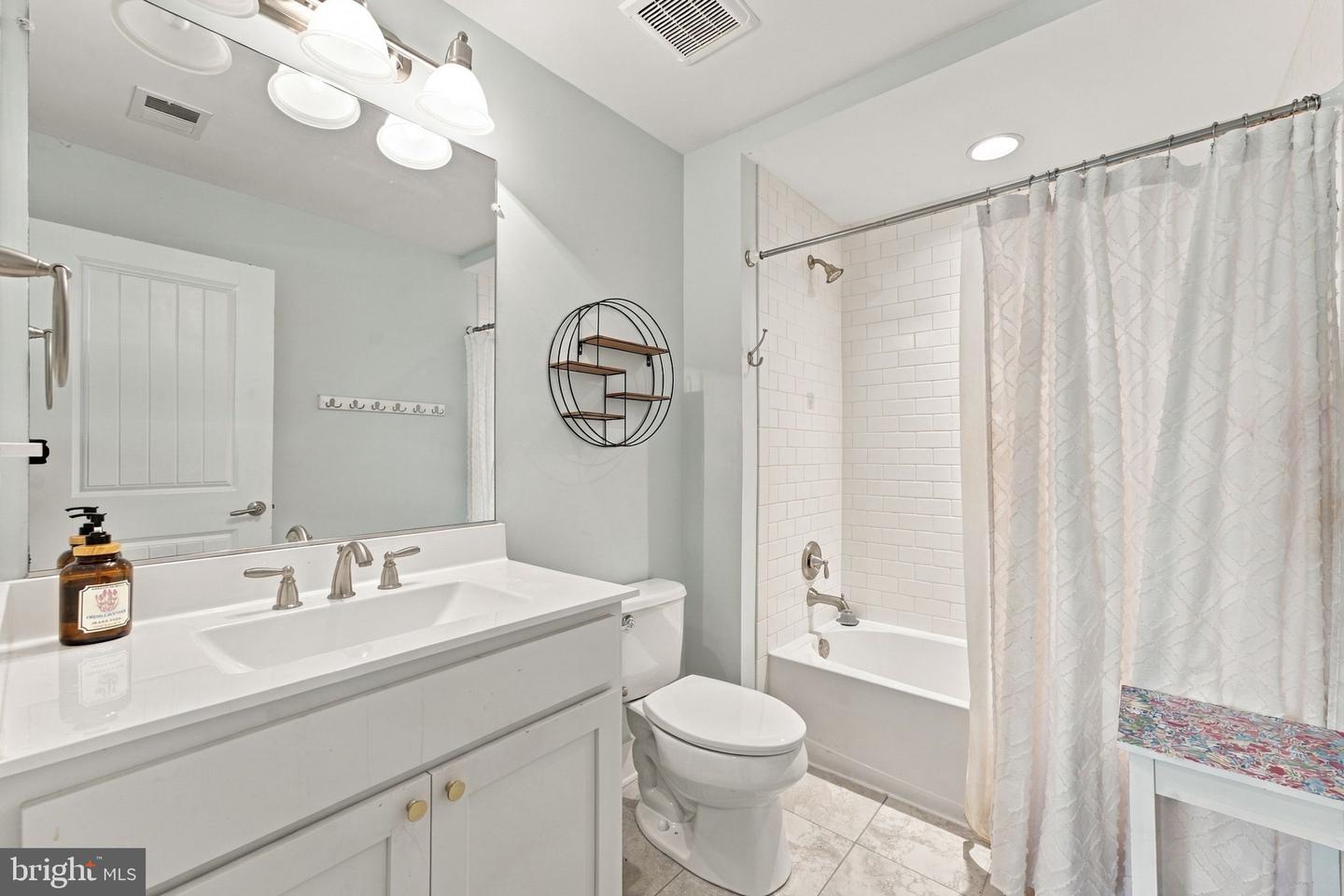 9593 Springs Rd Property Photo 41