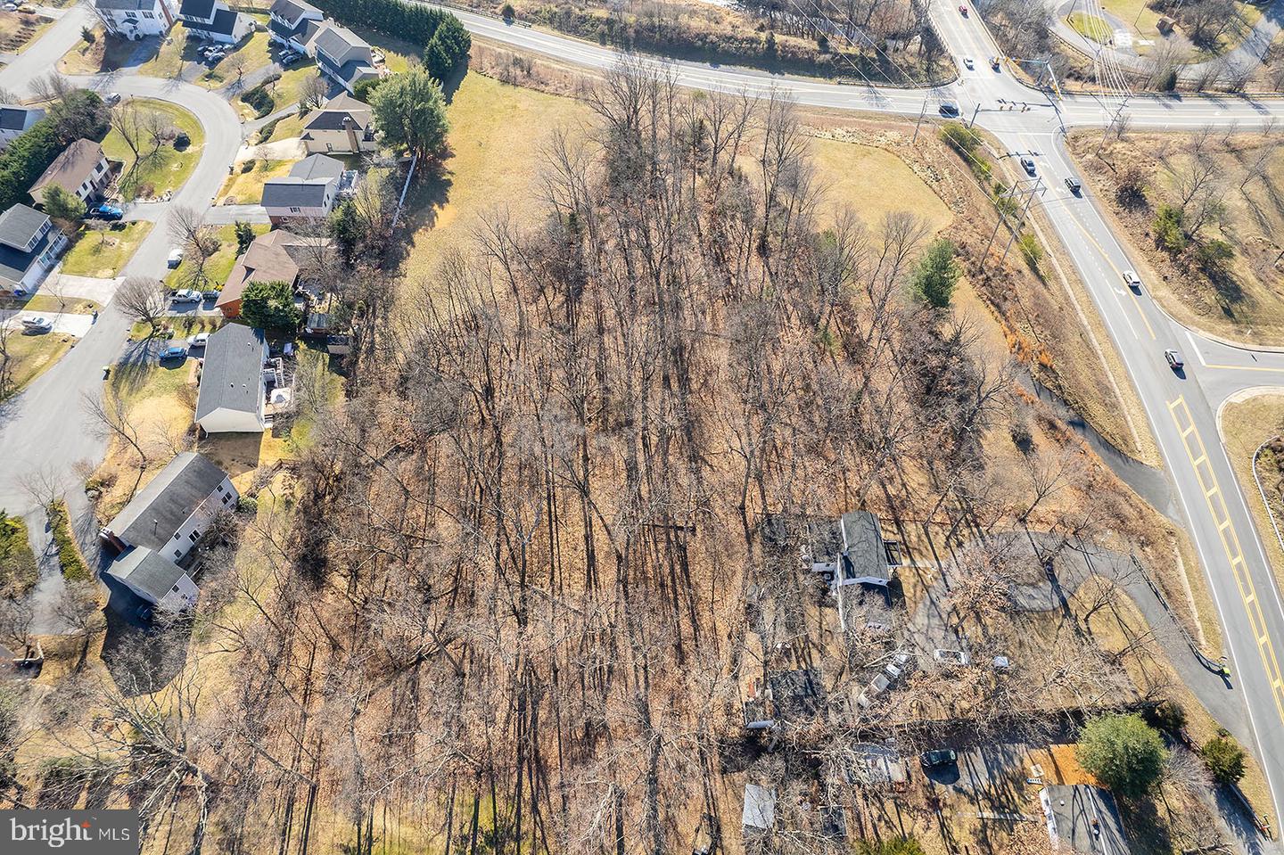 353 Greenwood Road Property Photo 10