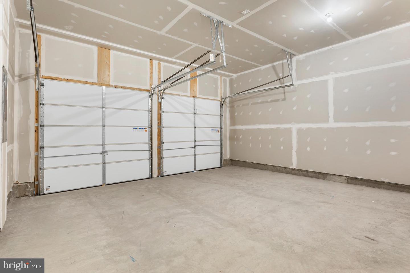130 Jewel Box Dr Property Photo 15