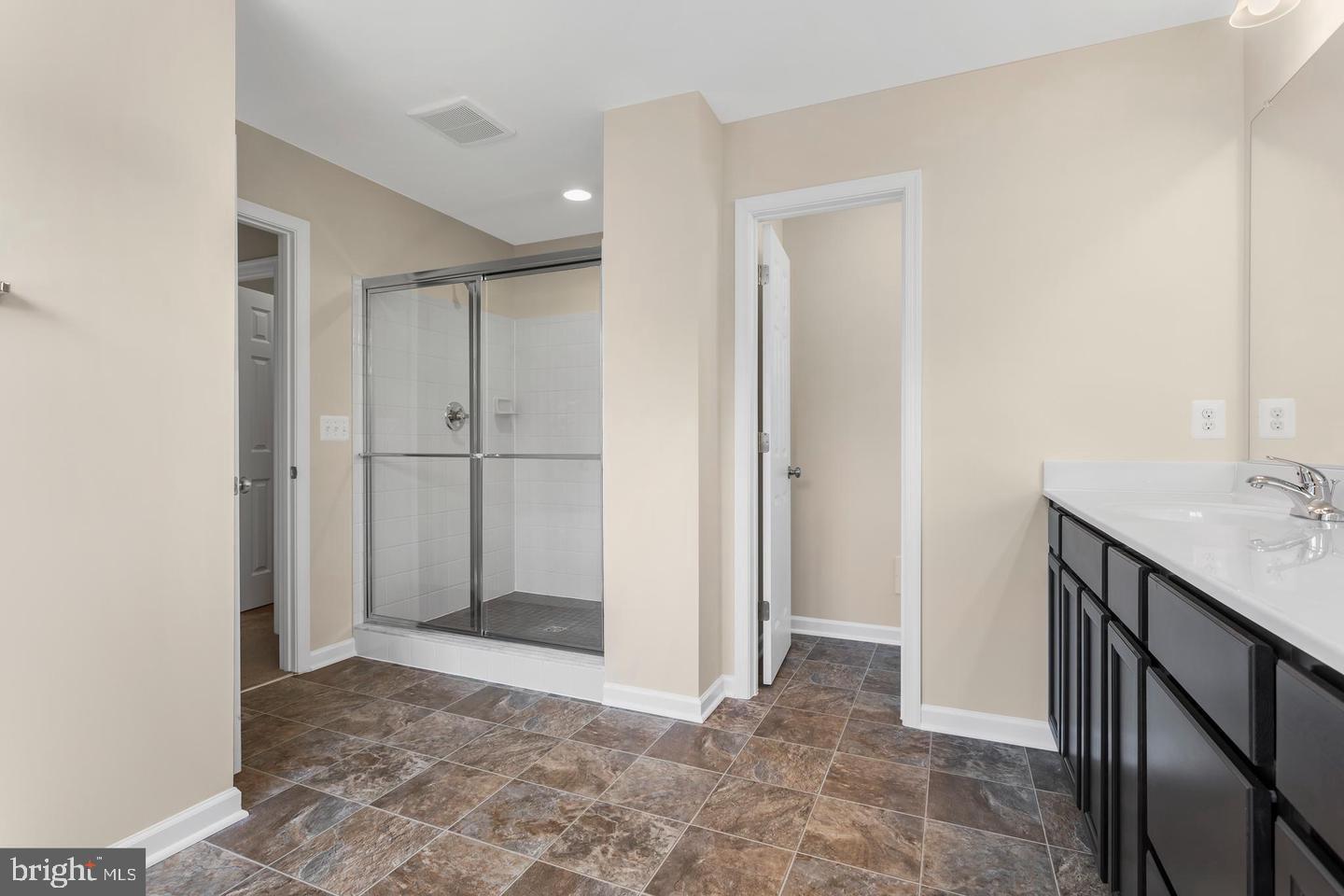 130 Jewel Box Dr Property Photo 22