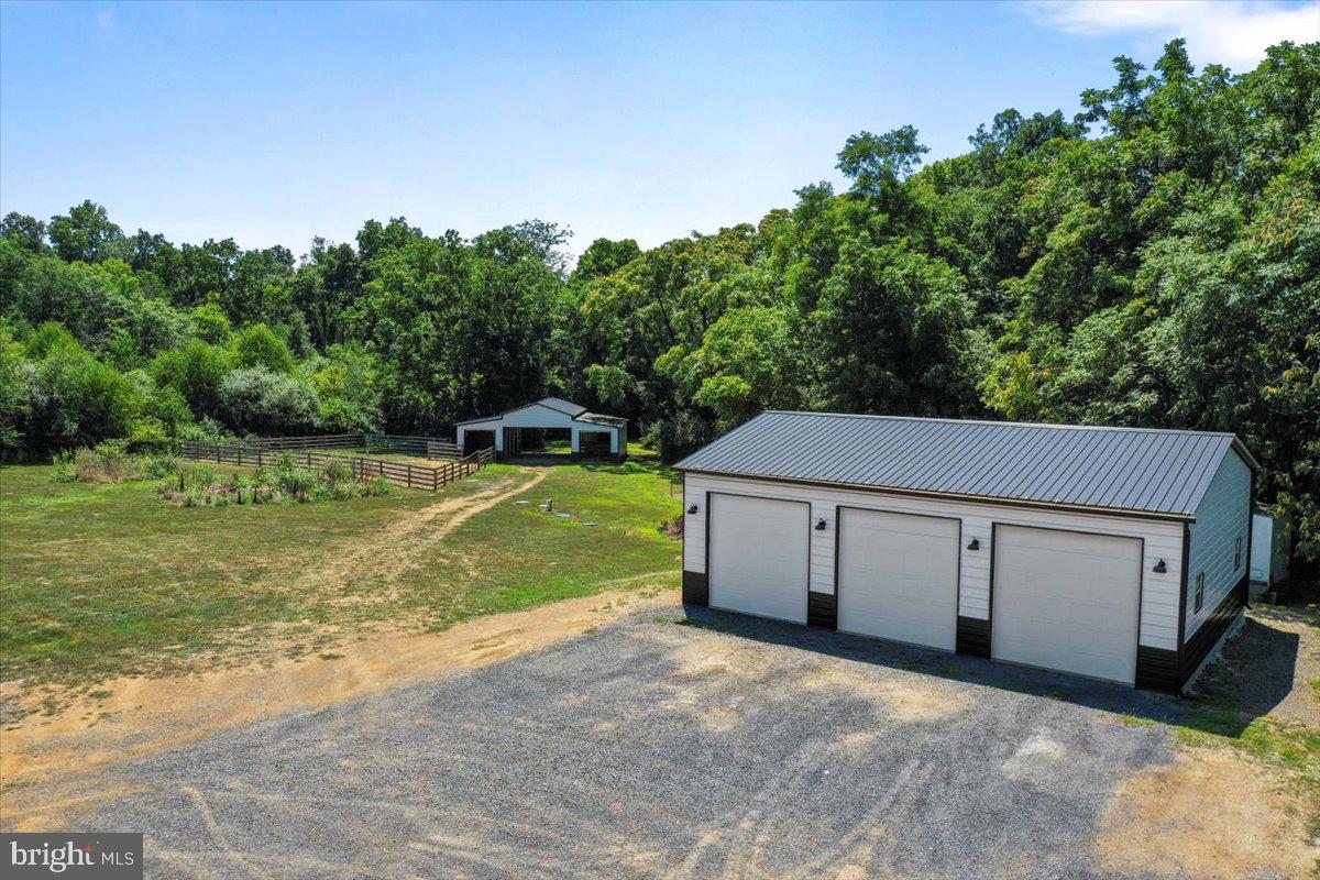 124 Hauptman Property Photo 25